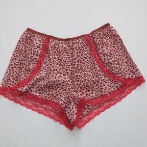 Victoria's Secret Leopard Print Gold Metallic Pajama Lounge Shorts Medium NWT